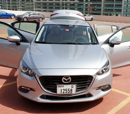 Mazda 3 sedán 2019